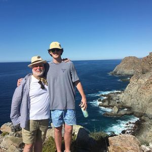 Meet your Posher, Emmitt